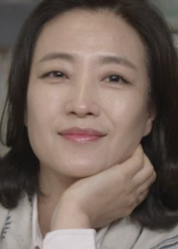 Lee Eun Joo (1968)