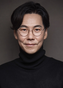 Yoon Soo Hyeok (1978)