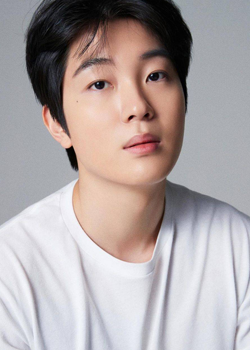 Kim Jin Woo (1993 Apr 6)