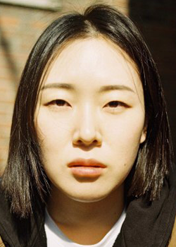 Shin So Yeon (1994)
