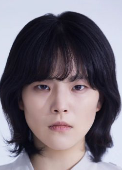 Kim Min Joo (1995)