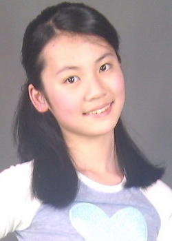 Angely Wang (2001)