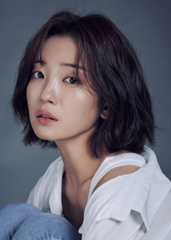 Ahn Ji Hyeon (1992)