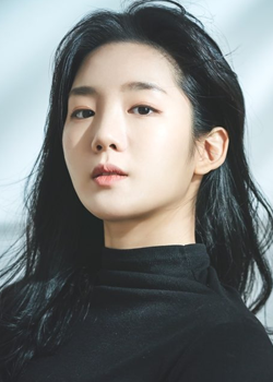 Byeon Ji Hyeon (1990)