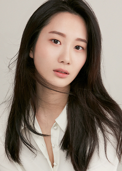 Chae Seo Eun (1998)