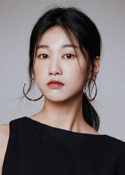Ha Yoon Kyeong  1992 