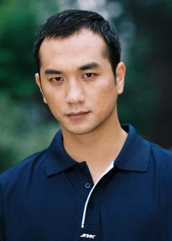 Huang Jue (1975)