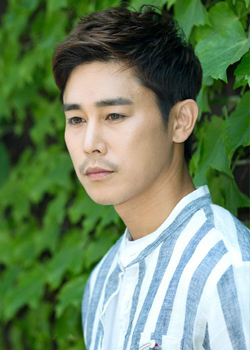 Jeong Tae Woo (1982)