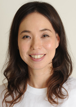 Kawakami Yuri (1980)