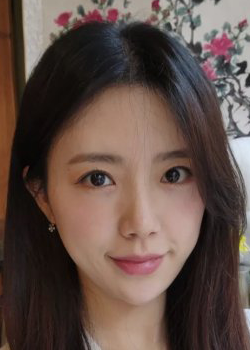 Kim Li Na  1990 
