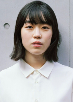 Kobayashi Momoko (2005)