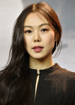Lee Kyeong Eun (1986)