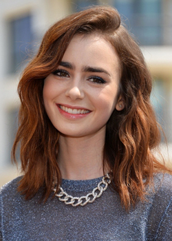 Lily Collins (1989)