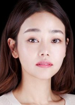 Seol Yoon Hee (1990)