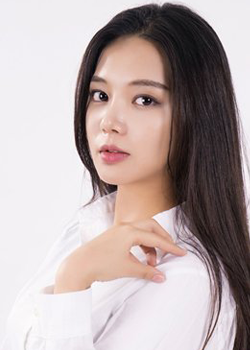 Yoon Eun Ji (1990)
