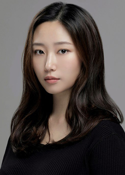 Yoon Geum Seon Ah (1986)